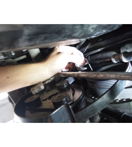 Dispozitiv montat curele compresor clima Ford Focus Mazda 3 Mazda 5