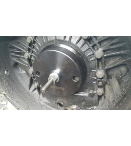 Set scule montat simering spate vibrochen Volvo FM